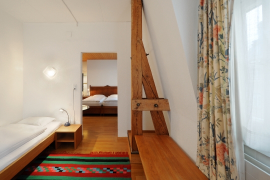 3er Zimmer mit Dusche und WC 